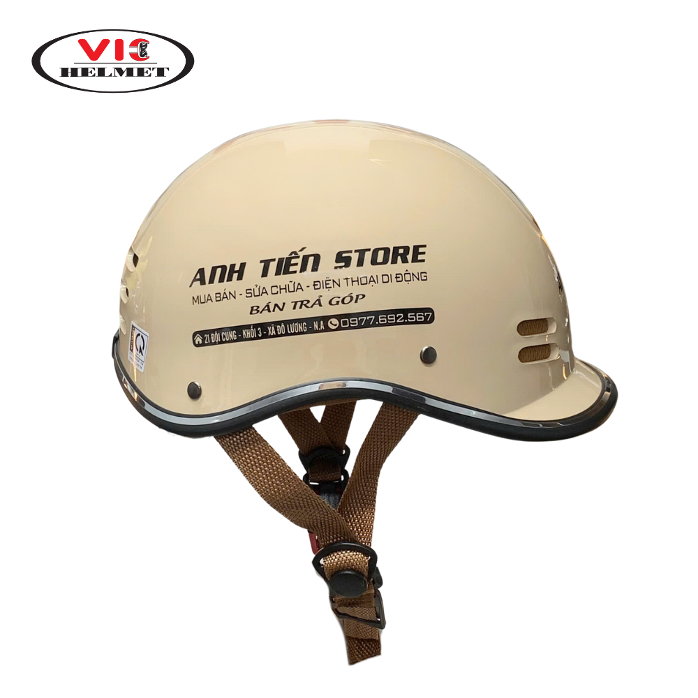 Mũ bảo hiểm in logo Anh Tiến Store