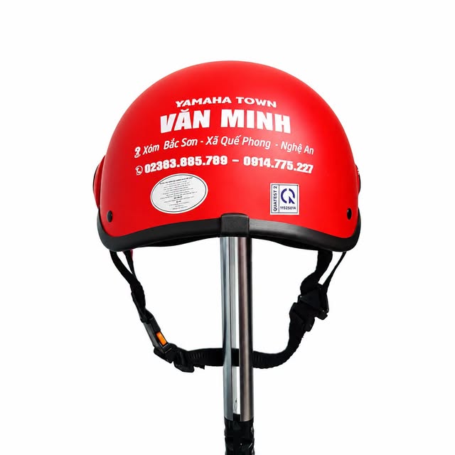 Mẫu mũ bảo hiểm thực tế, mẫu màu đỏ